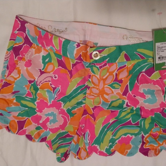 Lilly Pulitzer Pants - Lilly Pulizter Buttercup Short in Multi Lulu